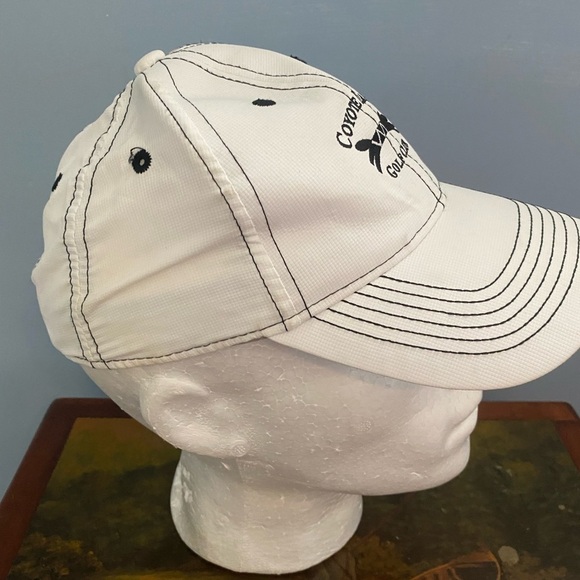 Coyote Lakes Golf Club Members Hat - Picture 2 of 5